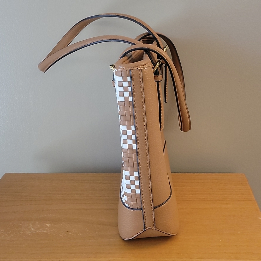 Purse - Picture 4 of 7